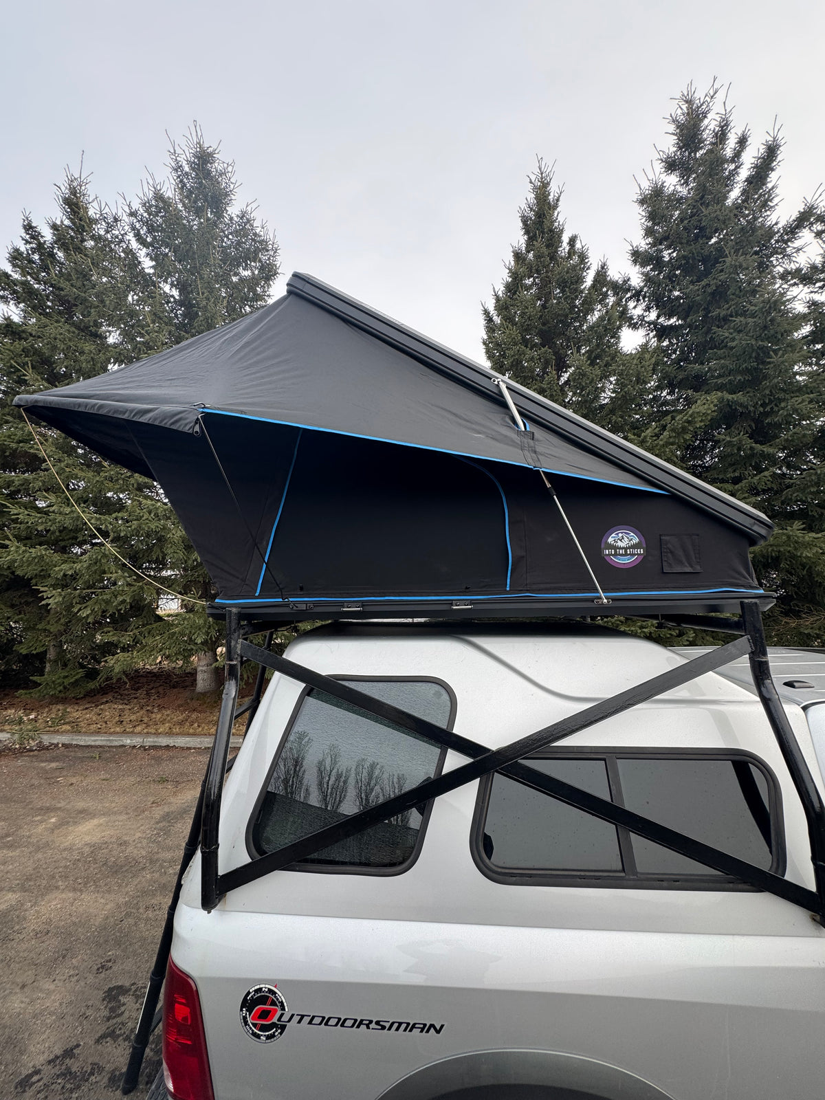 The Tall Timbers XL Hard Shell Rooftop Tent - 2-Person