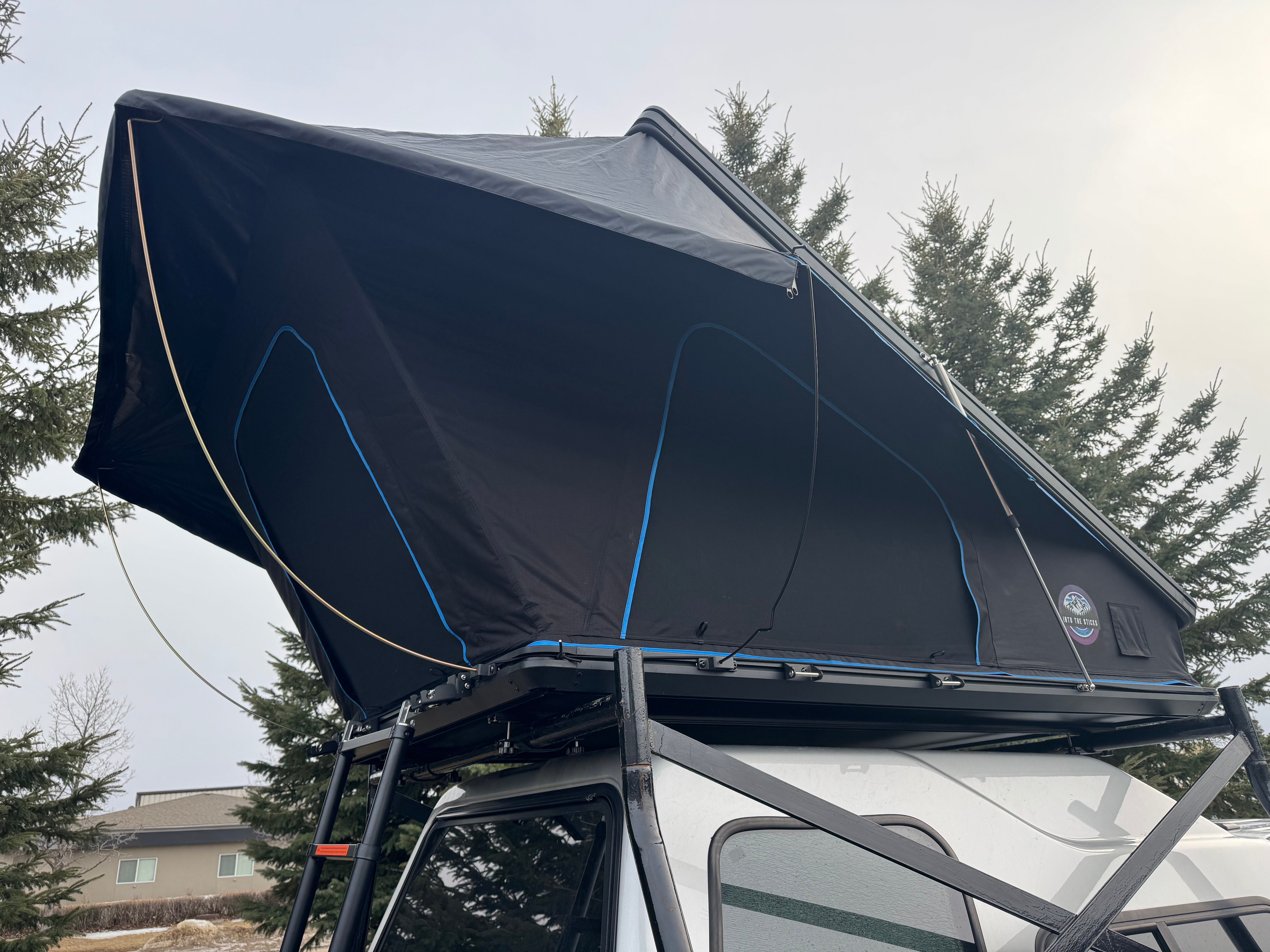 The Tall Timbers XL Hard Shell Rooftop Tent - 2-Person